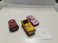 Lot n°6, voitures Cars Disney Pixar 1/55