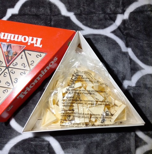 Vintage triominos rare game - rare,