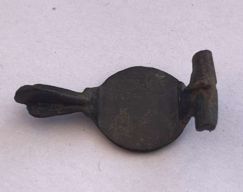 Fibule géométrique
