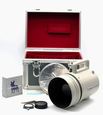 Rare objectif reflex blanc