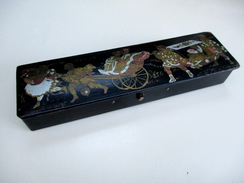Plumier ancien carton - , en