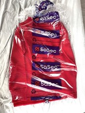 Très joli pull rouge 100%