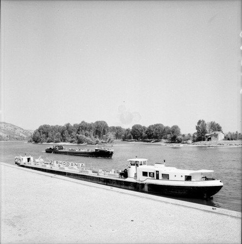 Serrières 1960 péniche - serriÈres,
