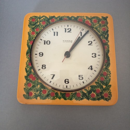 Ancienne horloge murale - horloge,