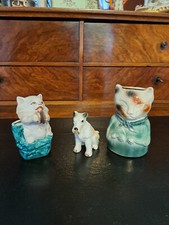 Lot de 3 figurines en
