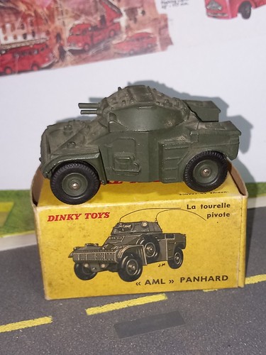 Dinky toys aml panhard - dinky, n°