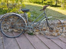 vélo vintage femme années 50 marque La Perle