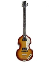 Guitare basse électrique
