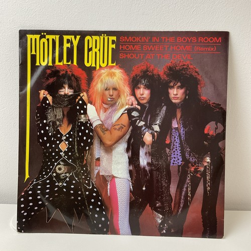 Motley crue smokin in the - motley,