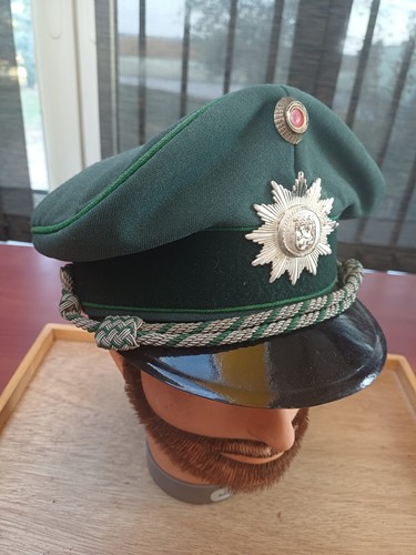 Ancienne casquette police