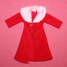 Manteau rouge vintage pour