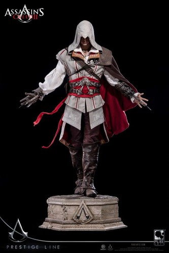 Statue ezio auditor - auditor,