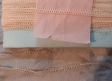 FINE DENTELLE ANCIENNE ENTRE