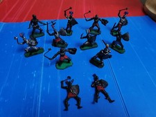 DULCOP  /  CHEVALIER MOYEN AGE   / 1,32 éme / Lot de 12 figurines / EB BDA 029