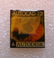 pin's AUTODESK AUTOCAD 12 CAD SOFTWARE vintage pin badge