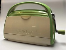 Cricut Cuttlebug Die Cutting