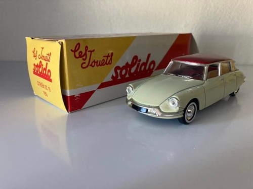 Voiture citroen ds19 1955 - voiture,