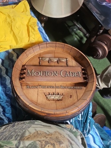 Mouton cadet wine barrel wall - mouton-cadet,
