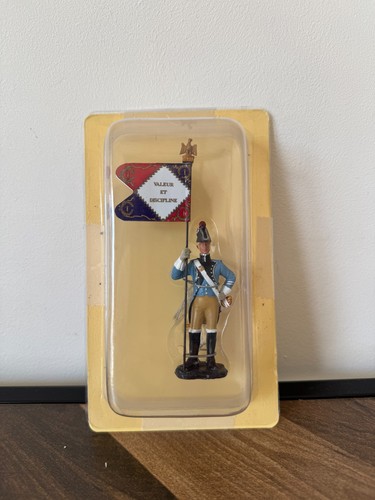 Hachette soldat plomb porte - de,