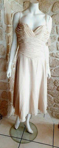 Robe cocktail beige taille