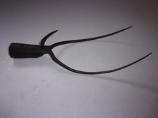 Originale fourche à foin ou autre -3 dents