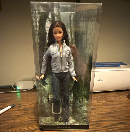 Barbie collector bella the - bella,