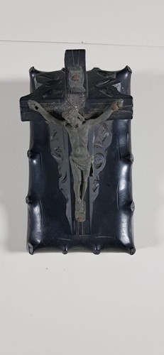 Crucifix ancien noir - ,