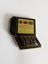 Pin's Audi Volkswagen Très