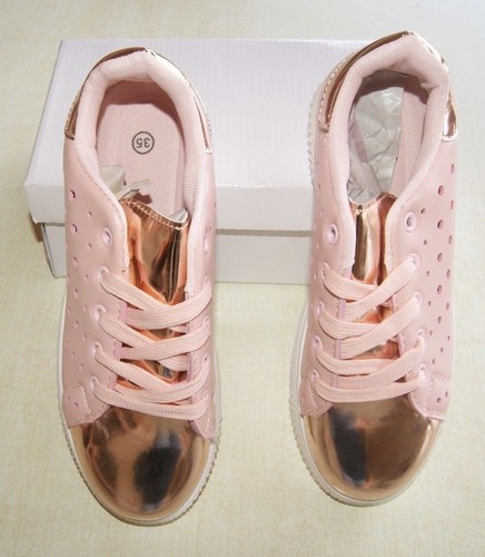 Paire baskets roses - paire, neuves
