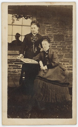Cdv circa 1865 deux femmes - cdv,