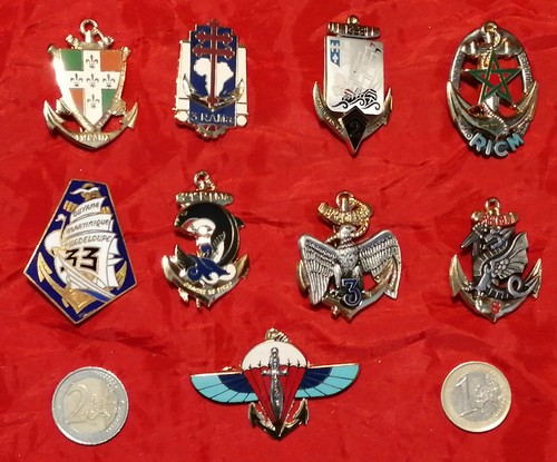 Insignes militaires la - de,