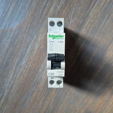 DISJONCTEUR SCHNEIDER C20 DT40 (A9N21026) 230 V~