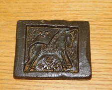 vintage ancien TABLEAU MOULE en CIRE CHEVAL décoration murale ART equitation