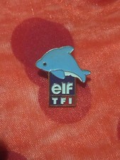 Pin's Pins Pin Badge vidéo série film chaine TV TF1 ELF PUB Vintage Collection