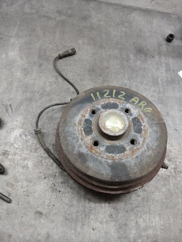 Fusee arriere gauche renault - gauche,