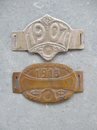 Rare lot deux plaques - deux,