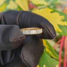 Bague d'éternité en or jaune 14 carats certifiée 1 ct taille baguette diamant...