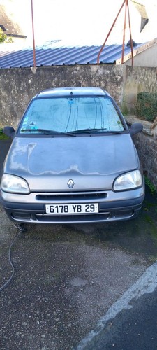 Malle hayon arriere renault - arriere,