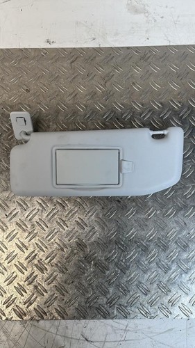 Pare soleil gauche peugeot 208 - pare,