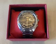 Montre Orient College