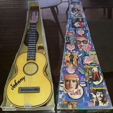 JOHNNY HALLYDAY RARE GUITARE JOUET D ENFANT DANS SON JUS  JOUET D ORIGINE INGA