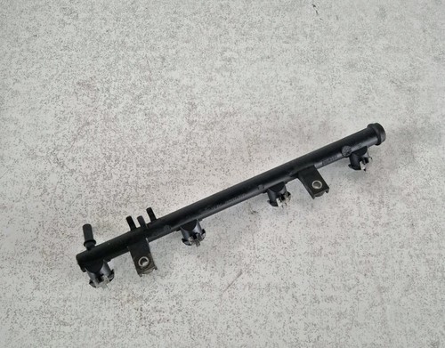 Rampe injection ref 8200053030 - rampe,