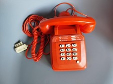 téléphone orange vintage socotel S63