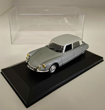 Citroën DS 21 Pallas 1967 1/43 Norev Boite Vitrine