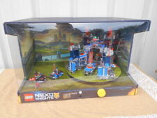 VITRINE PUBLICITAIRE DE MAGASIN "jouets LEGO Nexo Knights"