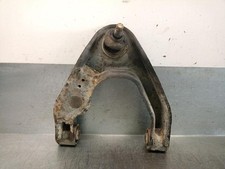 545252S686 bras de suspension superieur avant gauche pour NISSAN PICK UP (D22)