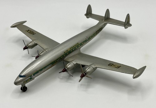 Avion lockheed super - avion,