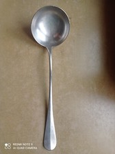 Louche ancienne en métal