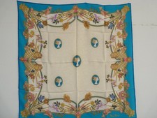 Foulard soie NINA RICCI