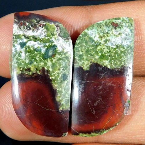 55cts paire de - 31.55cts., pierres
